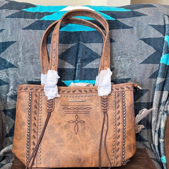 Montana West Handbags - Montana West Tan Studded Concealed Tote Bag New